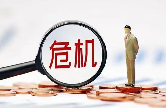 权力、欲望与风险共舞